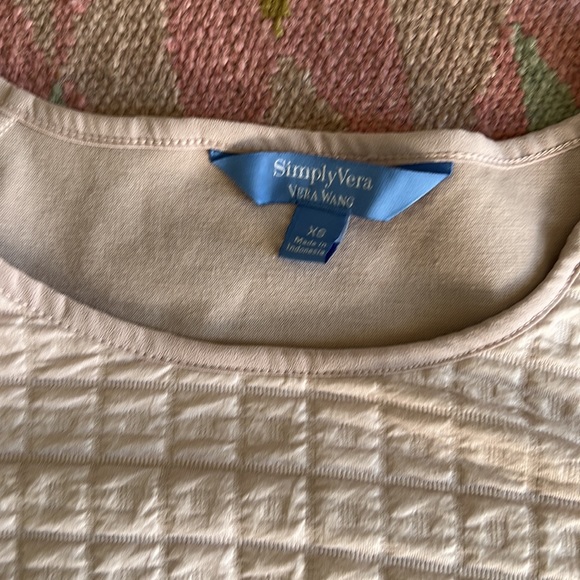 Simply Vera Wang long sleeve flow top - Picture 6 of 7